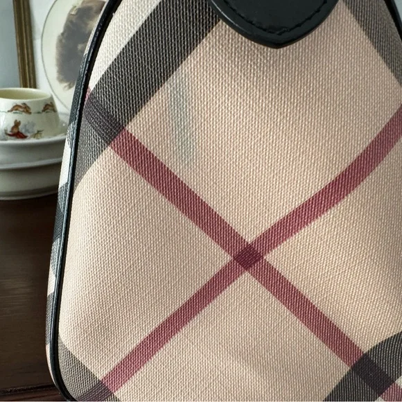 Burberry Checkered Tote in Pink and Black - Picture 3 of 3
